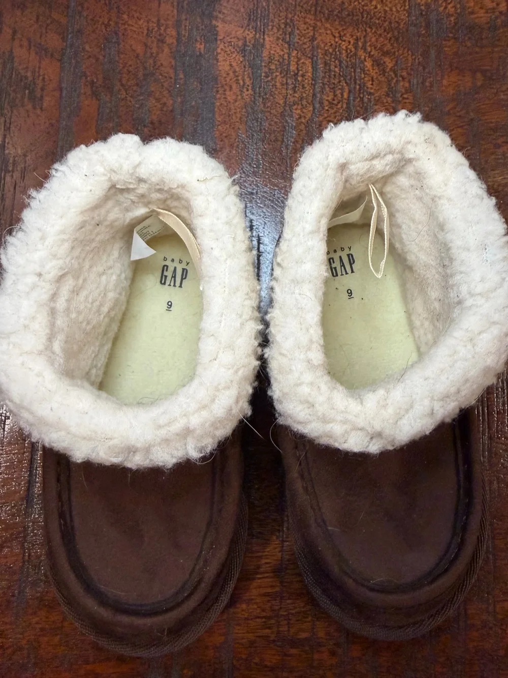 GAP Kids Brown Sherpa-Lined Slip-On Boots